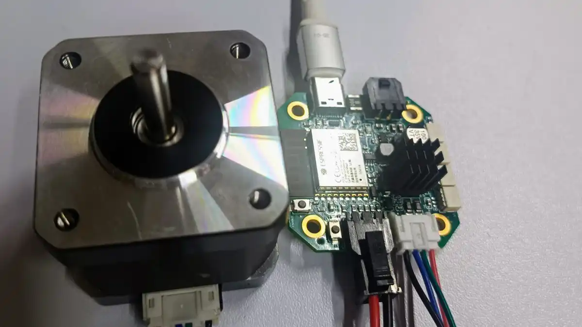 NEMA17 Closed Loop CAN Adapter Board prototype connected to a NEMA 17 stepper motor